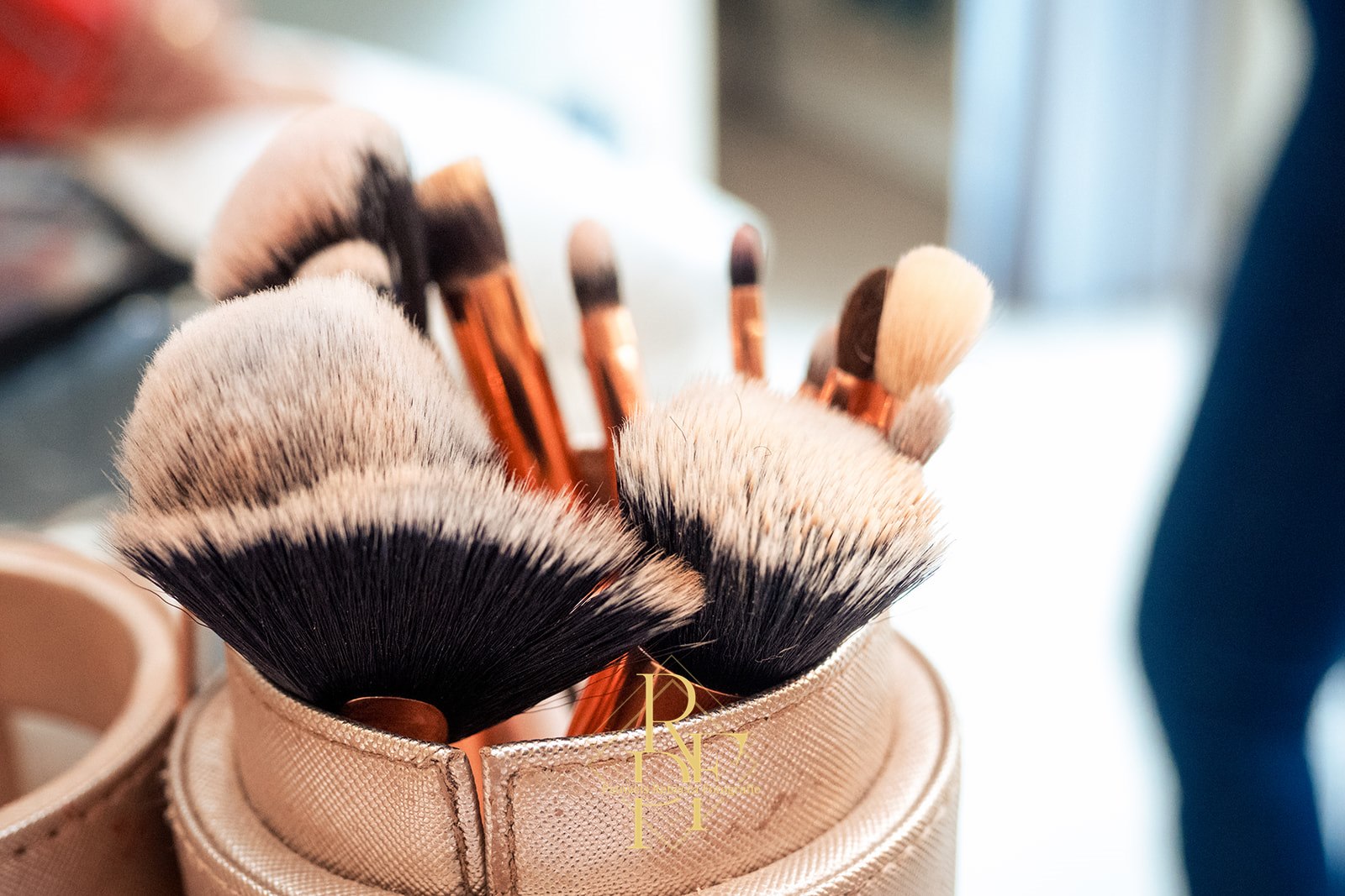 Read more about the article UNIEKE MAKE-OVERDAG